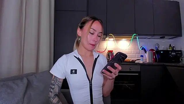 Snapshot of baobei03 chatting on November 27, 2025, 1:00 pm baobei03 online show from November 27, 2025, 1:00 pm