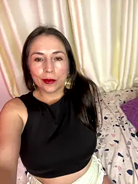 Snapshot of melissa_m_ chatting on September 14, 2025, 11:27 pm melissa m  online show from September 14, 2025, 11:27 pm