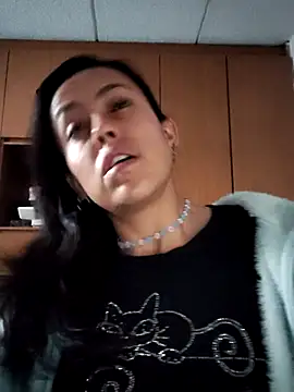 Snapshot of Queen_Ashly chatting on September 10, 2025, 10:42 pm Queen Ashly online show from September 10, 2025, 10:42 pm