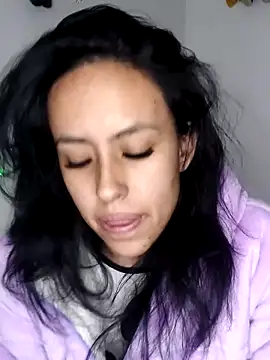 Snapshot of Queen_Ashly chatting on October 2, 2025, 1:42 am Queen Ashly online show from October 2, 2025, 1:42 am