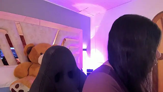 BellaBoobs  online show from June 17, 2026, 7:24 pm