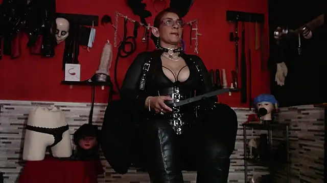 Miss Mirandaa online show from October 5, 2025, 9:49 pm