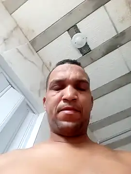 Snapshot of Snoopreto42 chatting on February 21, 2026, 11:12 am Snoopreto42 online show from February 21, 2026, 11:12 am