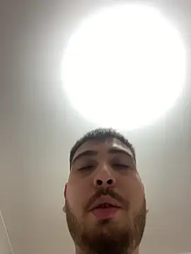 Snapshot of babaparator chatting on December 13, 2025, 10:05 pm babaparator online show from December 13, 2025, 10:05 pm