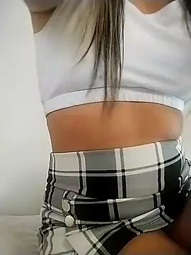 Snapshot of Ms_lunaRose chatting on November 19, 2025, 2:50 pm Ms lunaRose online show from November 19, 2025, 2:50 pm