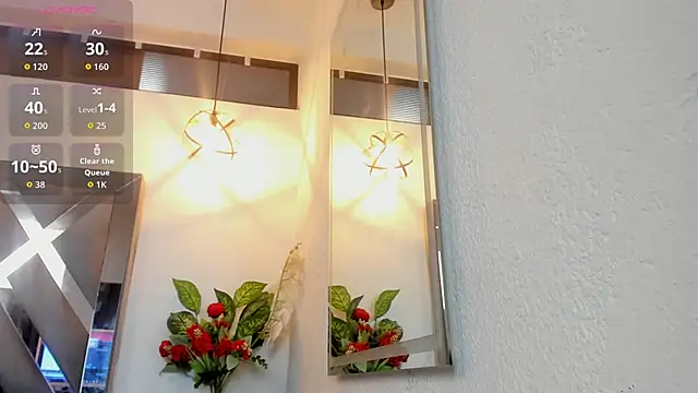 Snapshot of Candy_Hott7 chatting on November 10, 2025, 8:03 pm Candy Hott7 online show from November 10, 2025, 8:03 pm