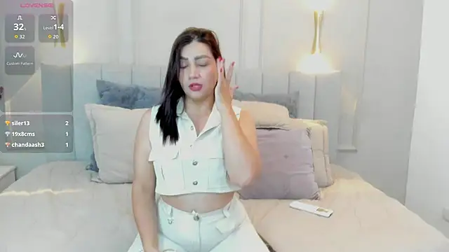 Snapshot of victoria_bourne chatting on March 26, 2026, 7:12 pm victoria bourne online show from March 26, 2026, 7:12 pm