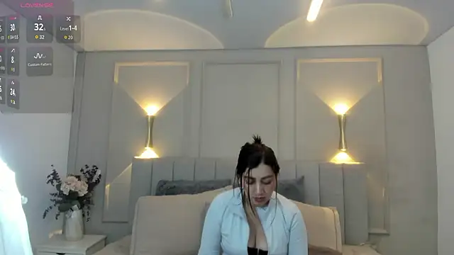 Snapshot of victoria_bourne chatting on March 22, 2026, 12:07 pm victoria bourne online show from March 22, 2026, 12:07 pm