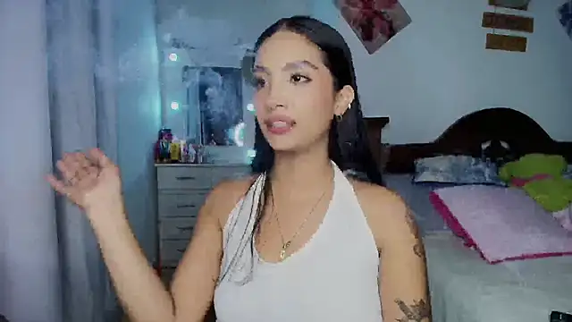 mia yireth online show from October 14, 2025, 12:11 am