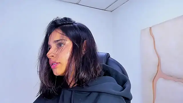 Snapshot of ScarletDoll chatting on November 24, 2025, 3:50 am ScarletDoll online show from November 24, 2025, 3:50 am