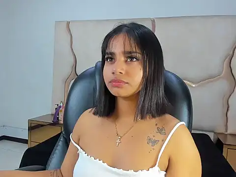 Snapshot of ScarletDoll chatting on September 18, 2025, 2:58 am ScarletDoll online show from September 18, 2025, 2:58 am