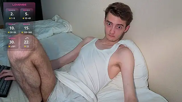 Snapshot of spider____man chatting on June 25, 2026, 2:44 pm spider man online show from June 25, 2026, 2:44 pm