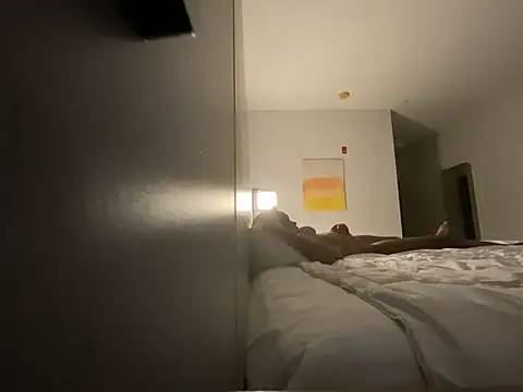 princesslivv online show from November 1, 2025, 7:46 am