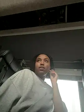 princesslivv online show from September 14, 2025, 10:21 pm