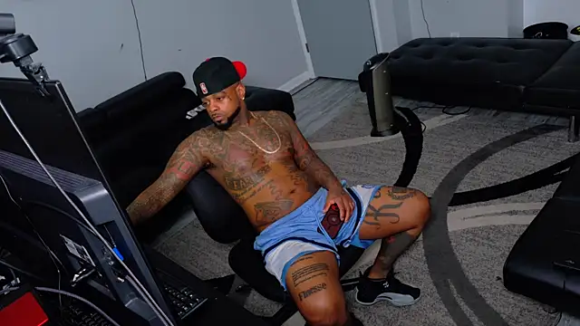 SLANGONDEMHOES online show from April 9, 2026, 7:53 pm