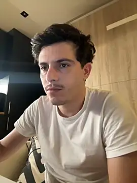 dock 75 online show from October 19, 2025, 3:26 pm