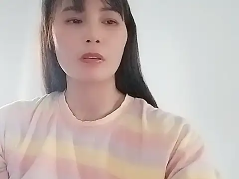 Siglemom sexy online show from June 25, 2026, 8:41 am