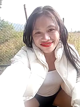 Snapshot of rubi_bae chatting on November 23, 2025, 2:10 am rubi bae online show from November 23, 2025, 2:10 am