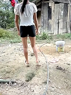 Snapshot of rubi_bae chatting on October 30, 2025, 9:18 am rubi bae online show from October 30, 2025, 9:18 am