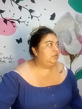 Snapshot of curvy_diva_ chatting on November 13, 2025, 9:57 am curvy diva online show from November 13, 2025, 9:57 am