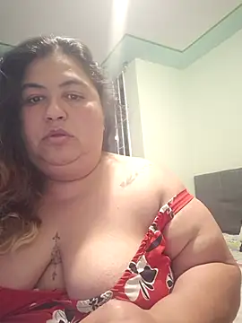 Snapshot of curvy_diva_ chatting on November 26, 2025, 11:27 pm curvy diva online show from November 26, 2025, 11:27 pm