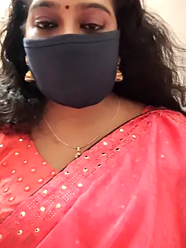 Snapshot of saritha29 chatting on October 12, 2025, 11:00 am saritha29 online show from October 12, 2025, 11:00 am