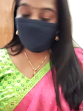 Snapshot of saritha29 chatting on December 21, 2025, 5:03 pm saritha29 online show from December 21, 2025, 5:03 pm