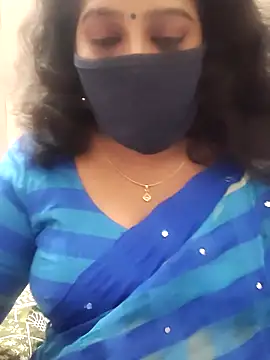 Snapshot of saritha29 chatting on October 17, 2025, 4:53 pm saritha29 online show from October 17, 2025, 4:53 pm