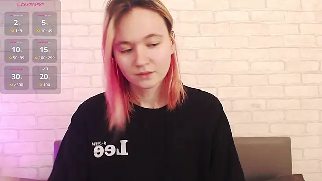 Snapshot of Ericha_Stone chatting on February 15, 2026, 2:12 am Ericha Stone online show from February 15, 2026, 2:12 am