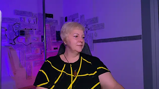 MaryMogan online show from September 9, 2025, 8:24 am