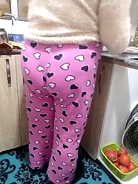 Mayamimi online show from December 16, 2025, 2:43 pm