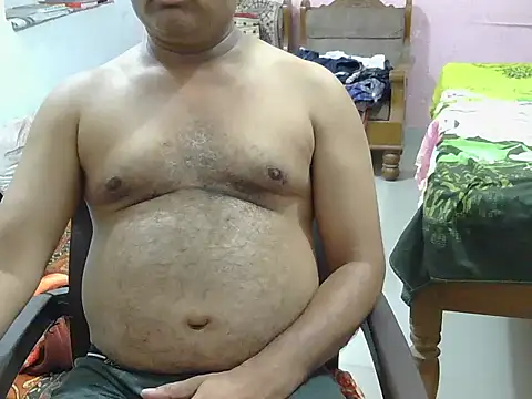 Snapshot of funamit830 chatting on April 25, 2026, 5:32 pm funamit830 online show from April 25, 2026, 5:32 pm