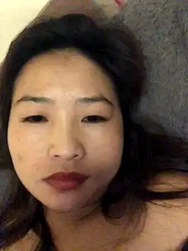 LiLy-0477 online show from October 6, 2025, 8:31 pm