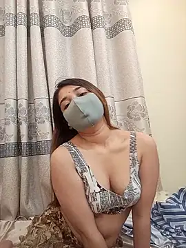 Snapshot of midnightmuse-03 chatting on November 25, 2025, 8:42 pm midnightmuse-03 online show from November 25, 2025, 8:42 pm