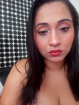 Snapshot of Alisson_Morgann chatting on October 18, 2025, 4:20 pm Alisson Morgann online show from October 18, 2025, 4:20 pm