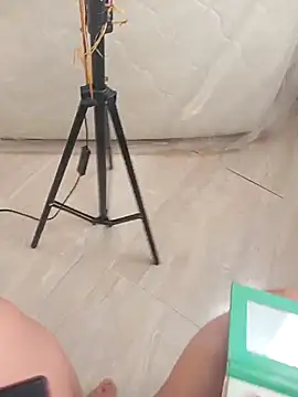 Snapshot of Alisson_Morgann chatting on November 30, 2025, 1:12 pm Alisson Morgann online show from November 30, 2025, 1:12 pm