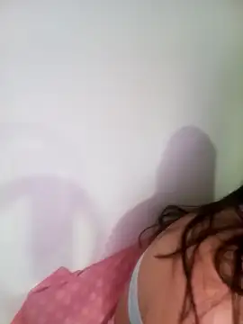 Snapshot of Alisson_Morgann chatting on November 2, 2025, 3:33 am Alisson Morgann online show from November 2, 2025, 3:33 am