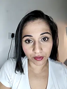 Snapshot of Alisson_Morgann chatting on September 15, 2025, 3:29 am Alisson Morgann online show from September 15, 2025, 3:29 am