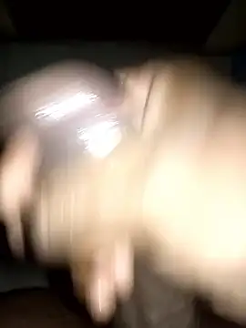 Snapshot of dann201 chatting on February 28, 2026, 9:47 pm dann201 online show from February 28, 2026, 9:47 pm