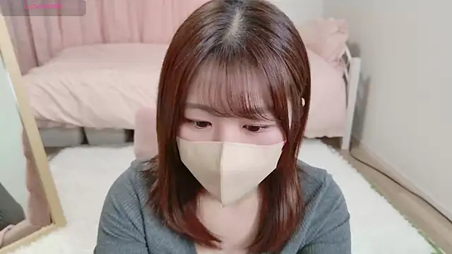 Snapshot of Haru_chiii chatting on March 26, 2026, 12:25 pm Haru chiii online show from March 26, 2026, 12:25 pm