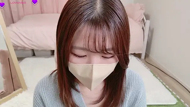 Snapshot of Haru_chiii chatting on March 29, 2026, 10:17 am Haru chiii online show from March 29, 2026, 10:17 am