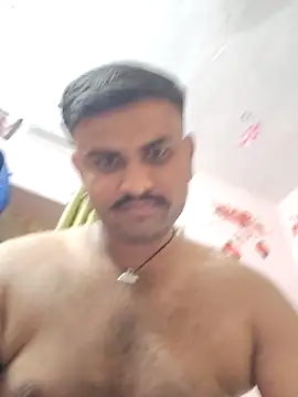 Snapshot of Frvgggghh chatting on November 10, 2025, 6:57 pm Frvgggghh online show from November 10, 2025, 6:57 pm