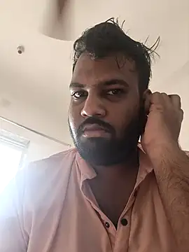 Snapshot of vinay_smalldick chatting on May 6, 2026, 2:48 am vinay smalldick online show from May 6, 2026, 2:48 am