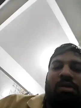 vinay smalldick online show from November 21, 2025, 2:05 pm