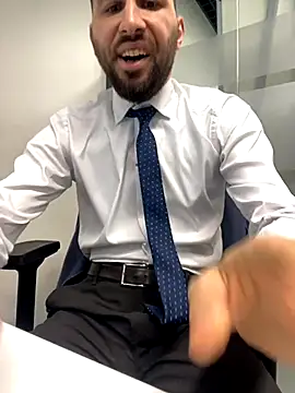 speddy34 online show from November 13, 2025, 6:39 am