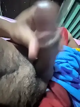 Snapshot of CVictorL10 chatting on November 4, 2025, 4:16 am CVictorL10 online show from November 4, 2025, 4:16 am