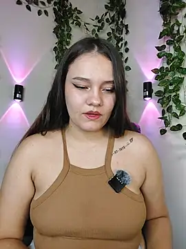 Snapshot of Mar_25 chatting on November 23, 2025, 12:42 am Mar 25 online show from November 23, 2025, 12:42 am