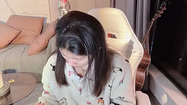 Snapshot of Lixinel-520 chatting on November 13, 2025, 11:25 am Lixinel-520 online show from November 13, 2025, 11:25 am