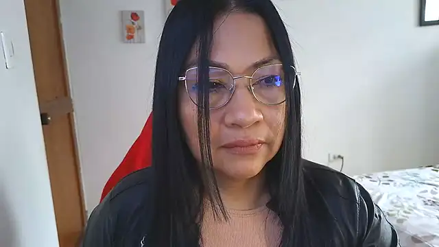Snapshot of LissafeetHott chatting on May 10, 2026, 4:53 pm LissafeetHott online show from May 10, 2026, 4:53 pm