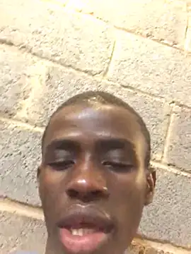 Snapshot of Vince_Favent chatting on September 8, 2025, 5:12 pm Vince Favent online show from September 8, 2025, 5:12 pm